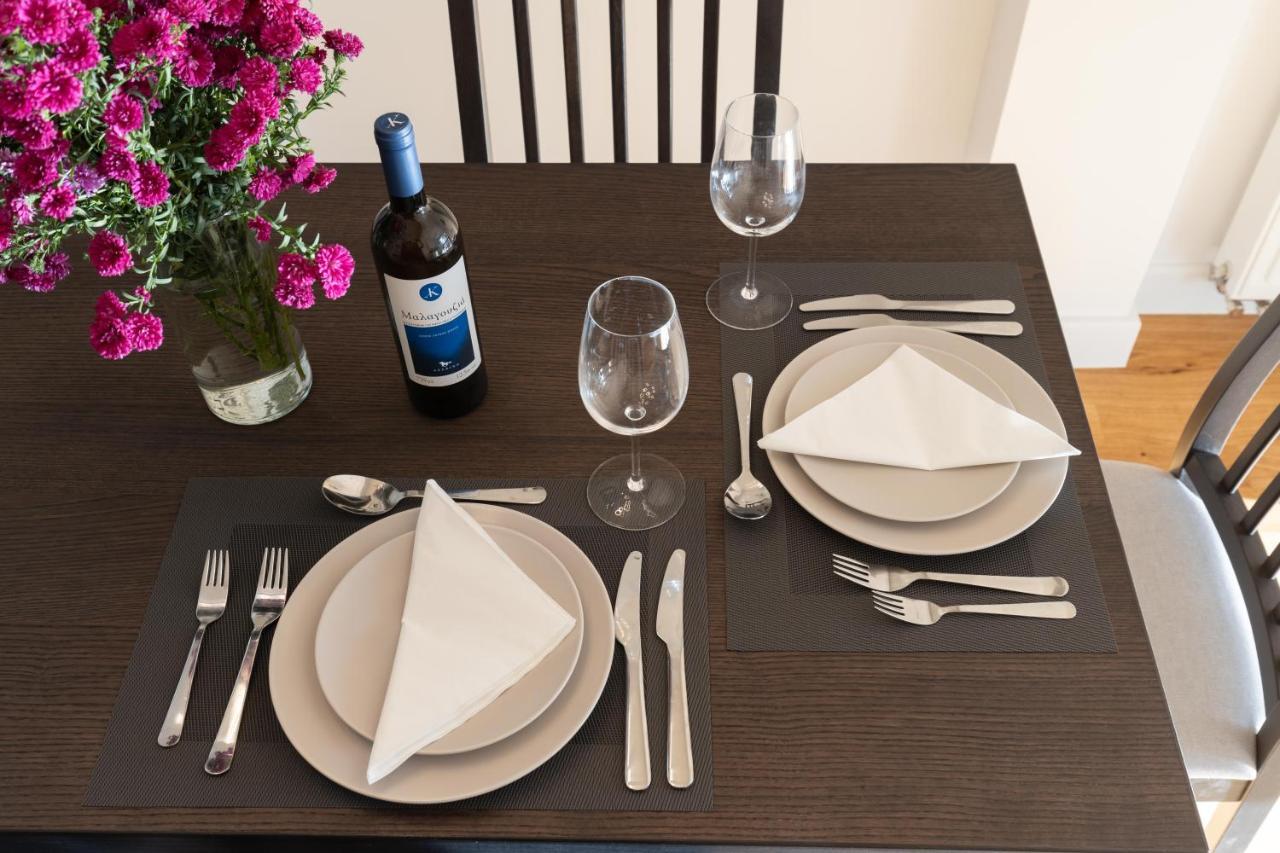 Wonderful Central Athens 2 Bedroom 2 Bath Sleeps 8 Екстериор снимка