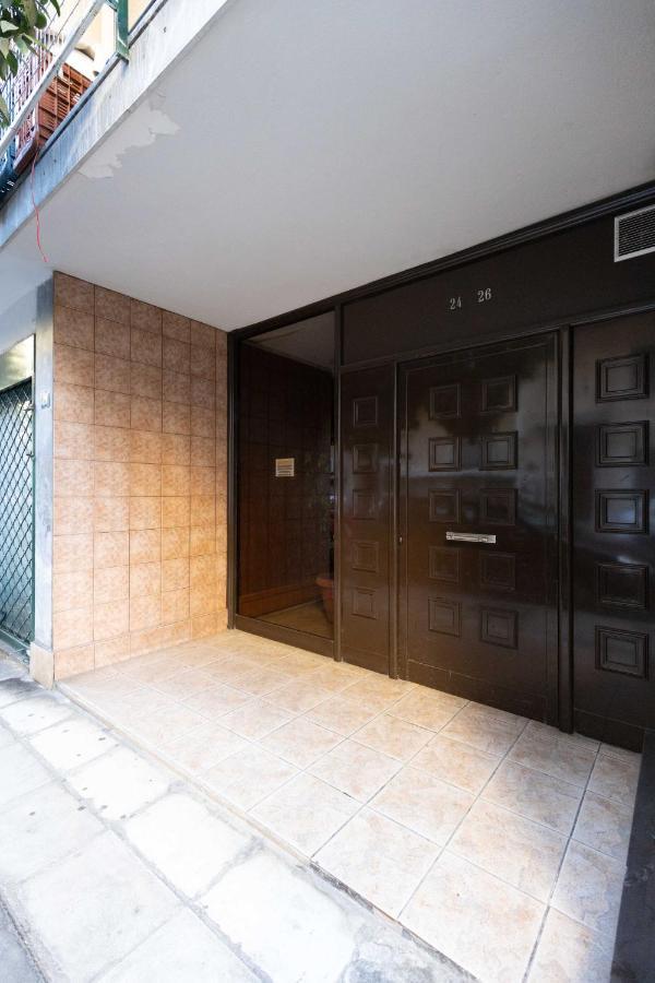 Wonderful Central Athens 2 Bedroom 2 Bath Sleeps 8 Екстериор снимка