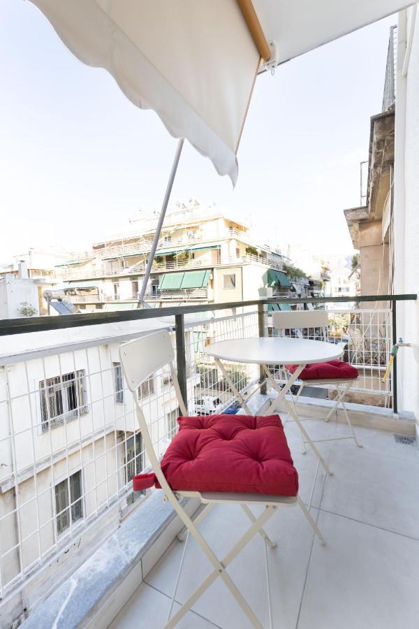 Wonderful Central Athens 2 Bedroom 2 Bath Sleeps 8 Екстериор снимка
